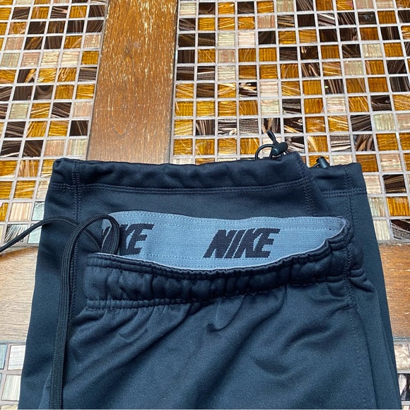 Nike Therma-Fit Men’s Set - Picture 9 of 10